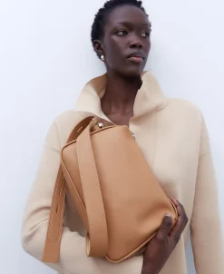 Adolfo Dominguez Bolsos><noscript><img width=