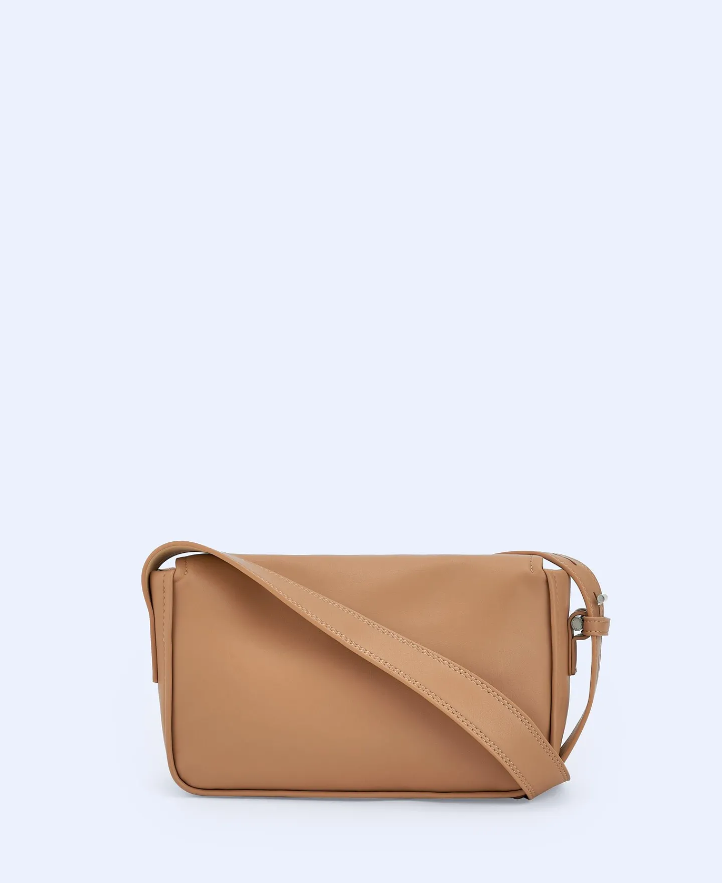 Adolfo Dominguez Bolsos>Bandolera Pequena En Textura Lisa Camel