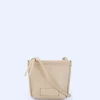 Adolfo Dominguez Bolsos>Bandolera Pequena Textura Grano Crema