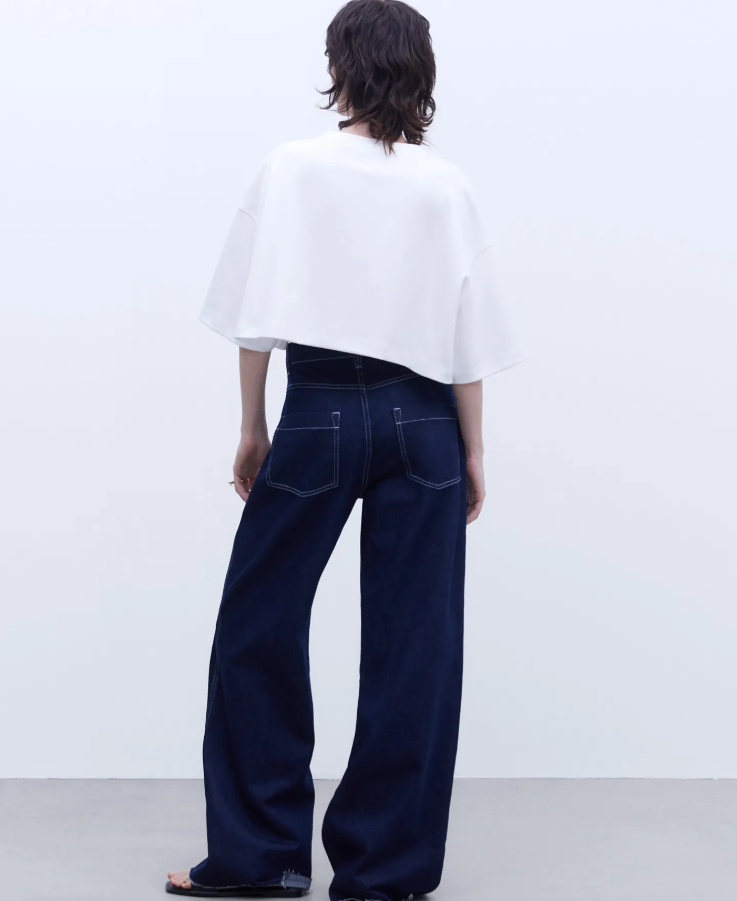 Adolfo Dominguez Camisetas>Camiseta Cropped En Algodon Blanco