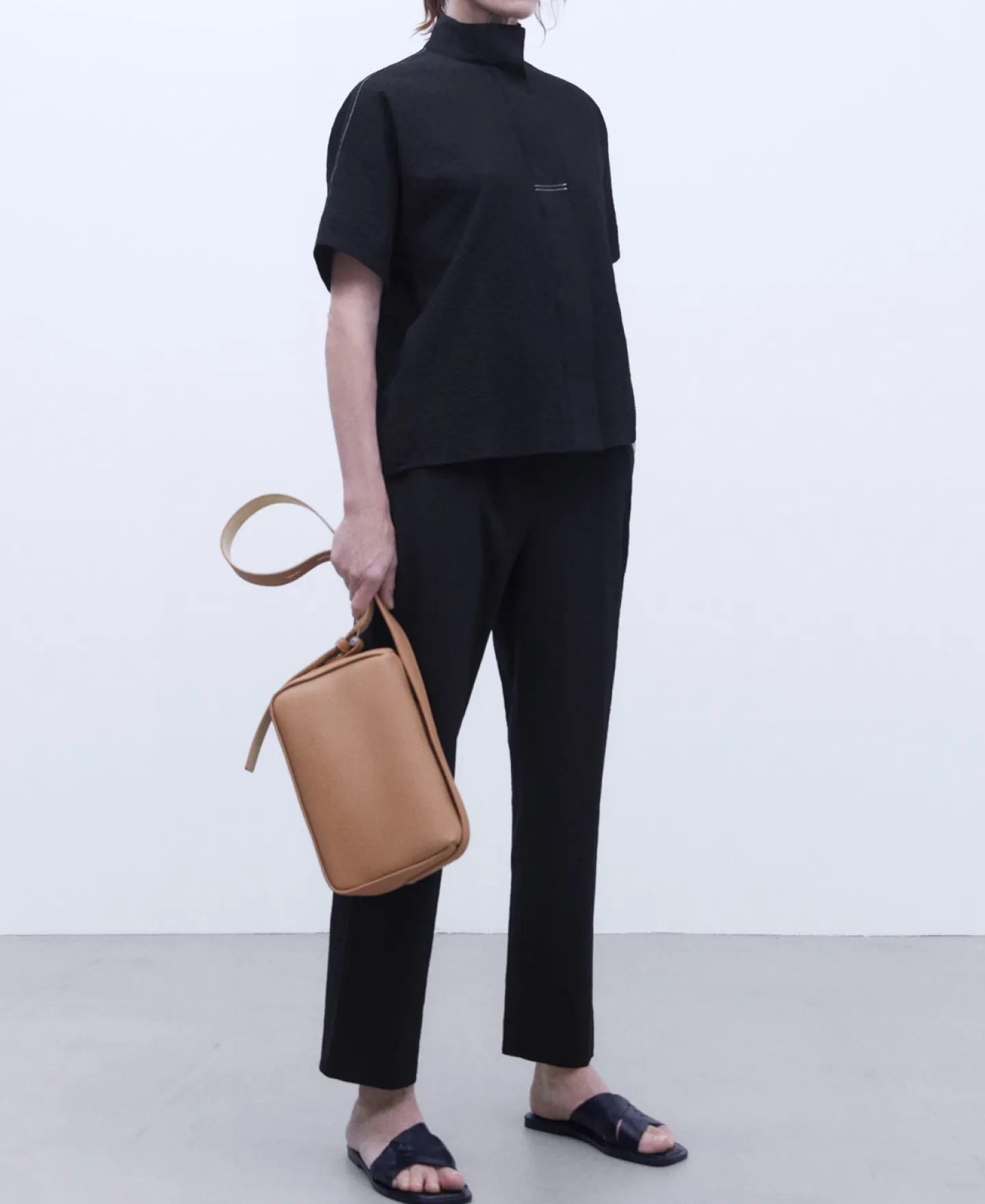 Adolfo Dominguez Pantalones>Pantalon Ancho Tobillero Algodon Etico Negro