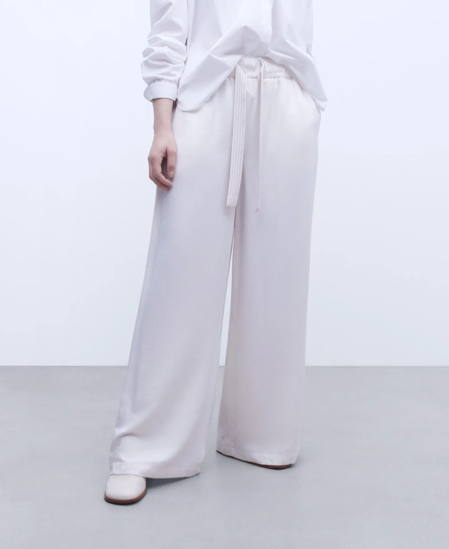 Adolfo Dominguez Pantalones>Pantalon De Corte Recto Crema