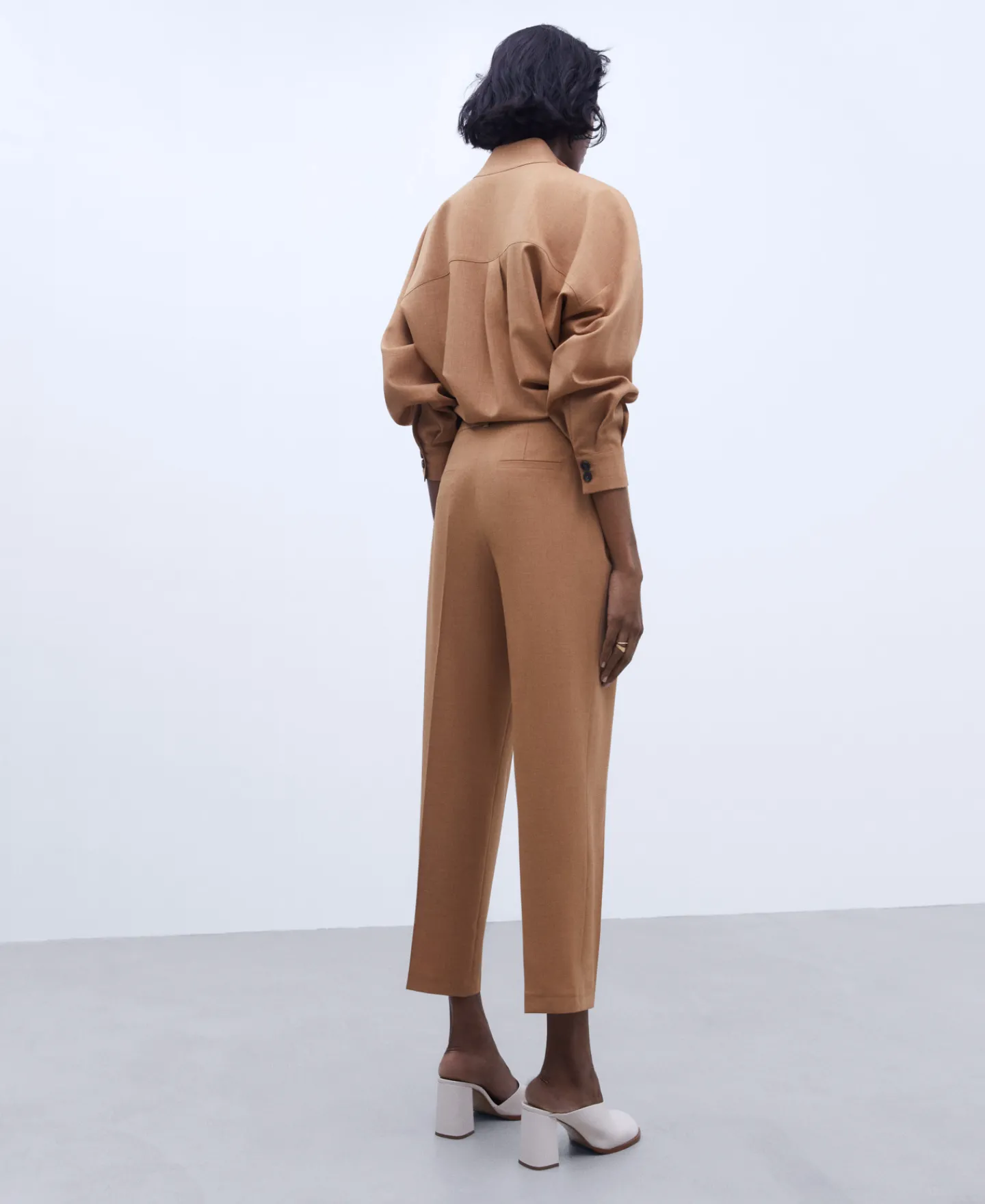 Adolfo Dominguez Pantalones>Pantalon Recto Con Pinzas Camel