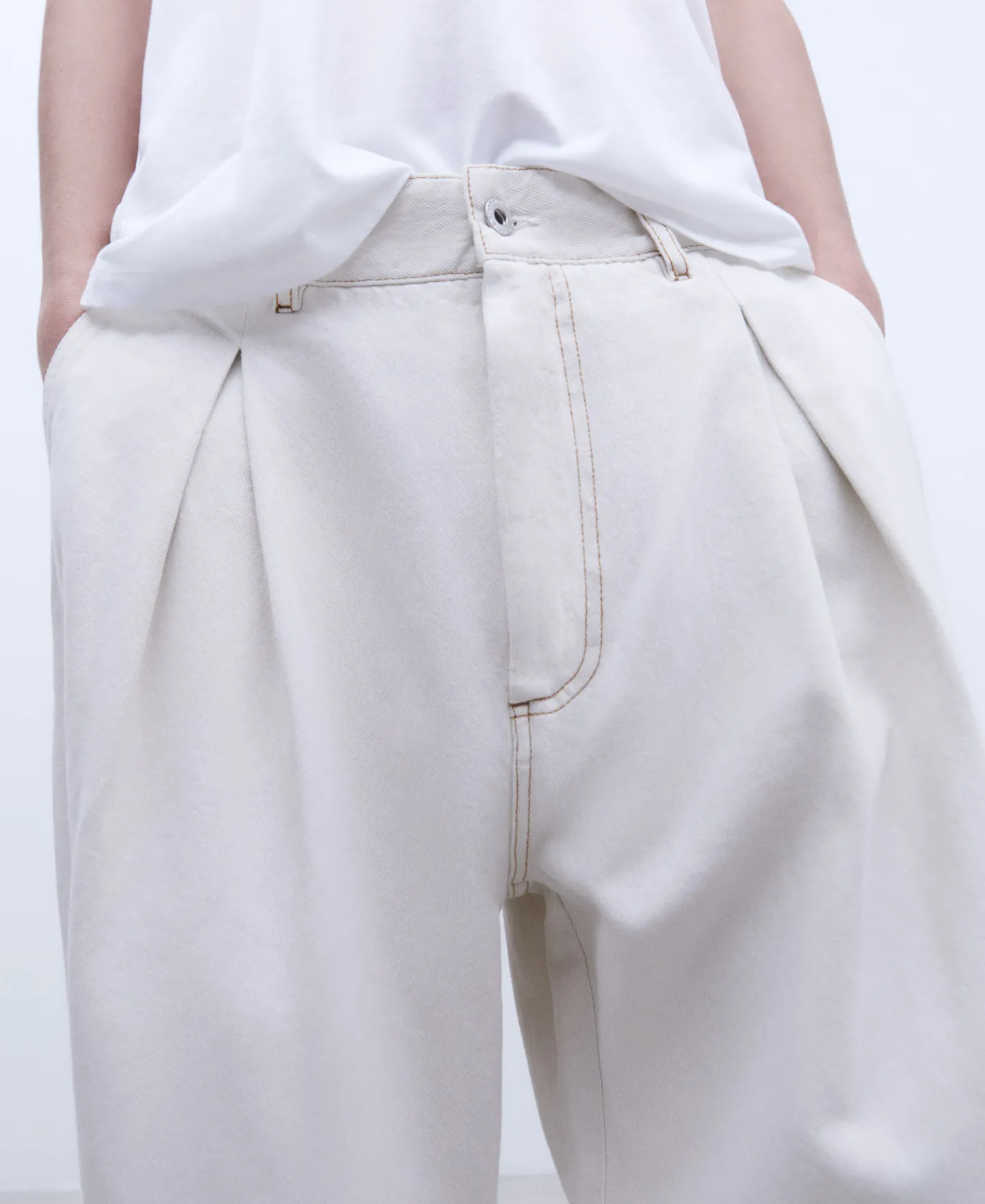Adolfo Dominguez Pantalones>Pantalon Vaquero Silueta Barril Crudo