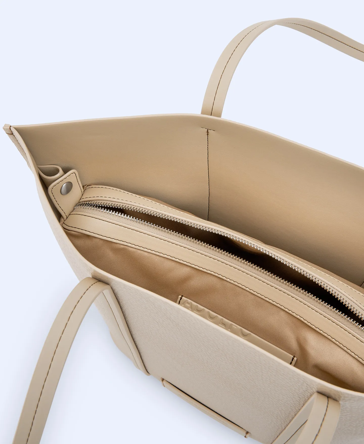 Adolfo Dominguez Bolsos>Shopper Reciclado En Textura Grano Nata